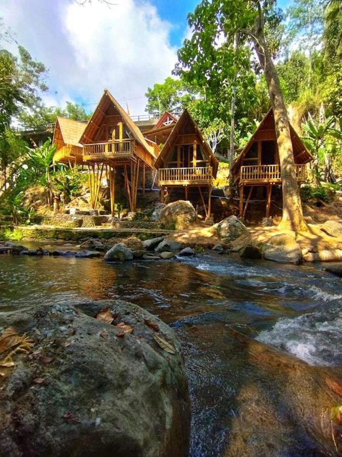 Aksha Riverside Ubud Tampaksiring Exterior foto